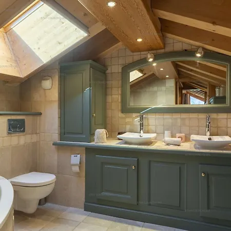 Superbe Triplex De 200 M² A Avec Parking - Fr-1-864-1 아파트