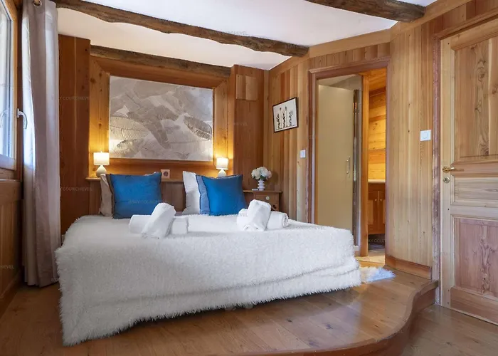 Superbe Triplex De 200 M² A Avec Parking - Fr-1-864-1 * Courchevel